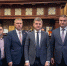 Виталий Хоценко встретился с Романом Кармановым, генеральным директором Президентского фонда культурных инициатив, чтобы обсудить открытие проектного офиса фонда в Омске - Газета Таврические новости